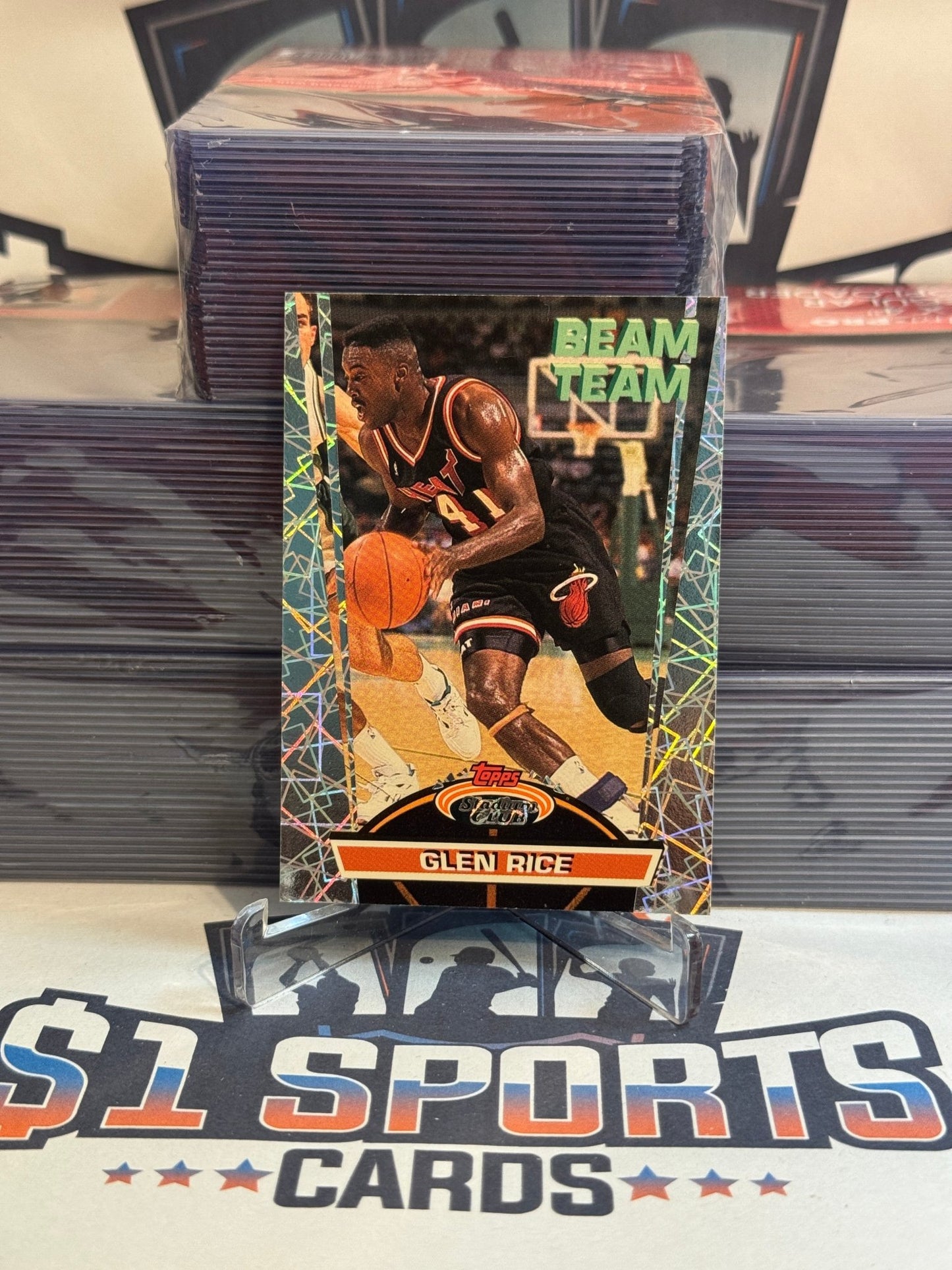 1992 Topps Stadium Club (Beam Team) Glen Rice #8