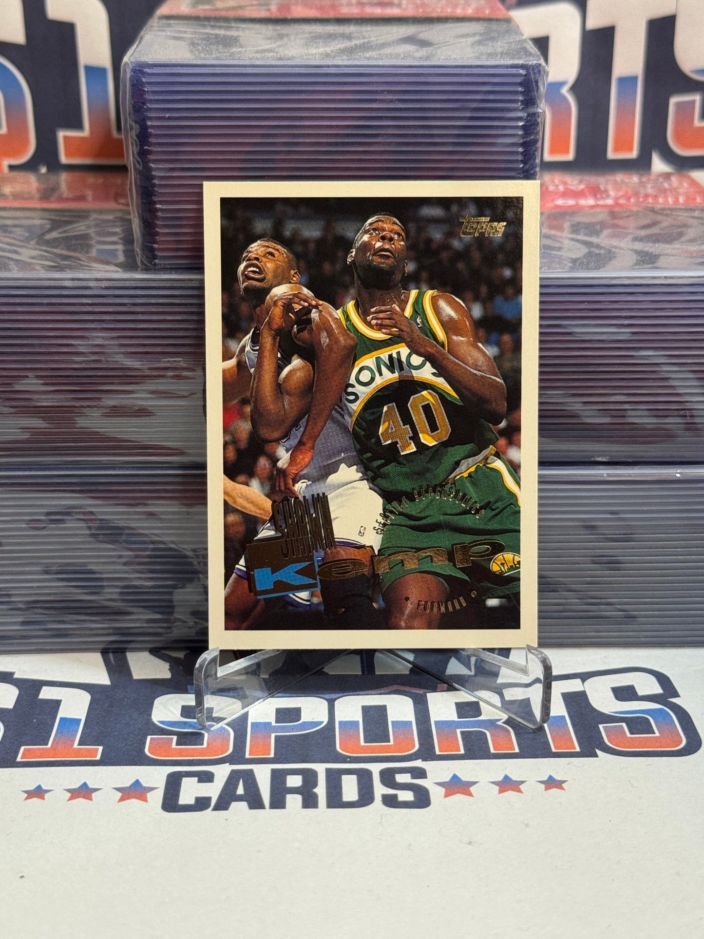 1995 Topps Shawn Kemp #110