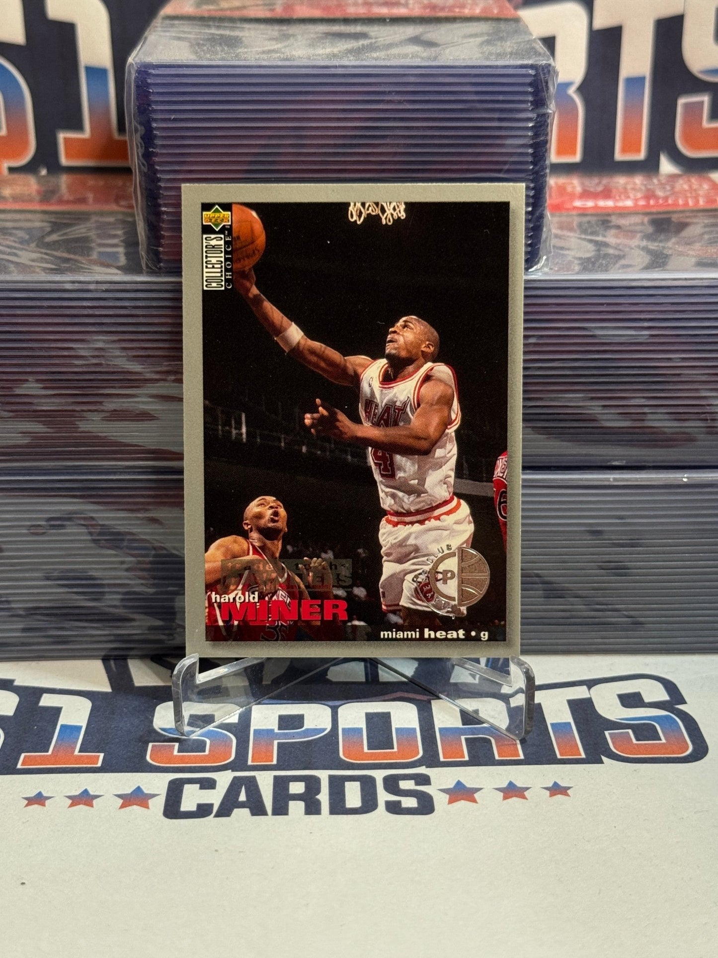 1995 Upper Deck Collector's Choice (Player's Club) Harold Miner #24