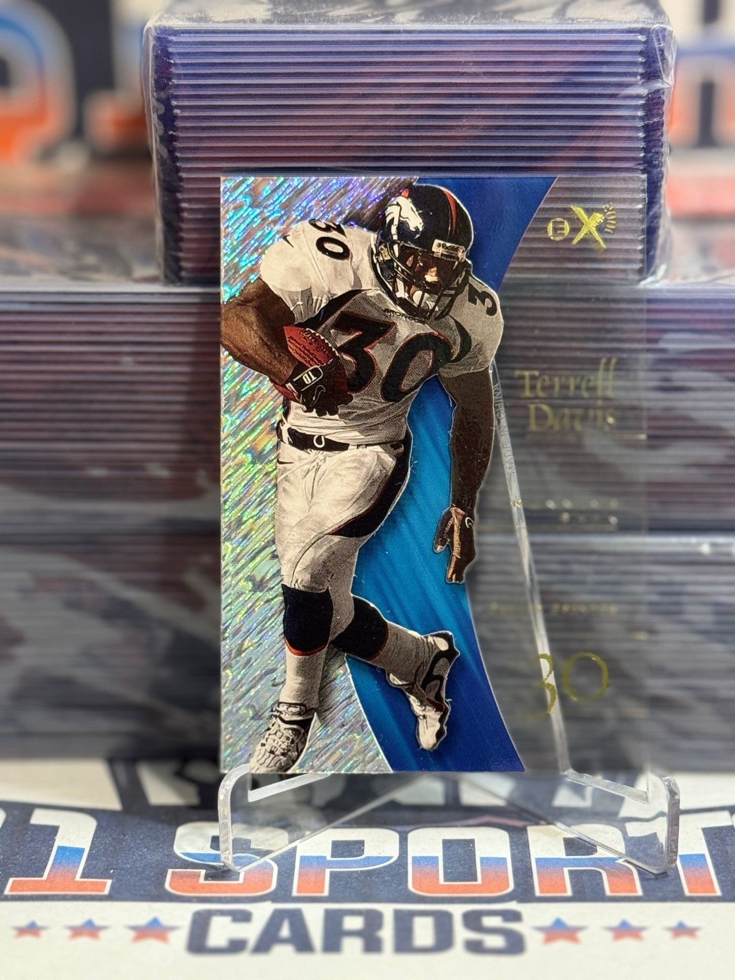 1998 Skybox EX 2000 Terrell Davis 13