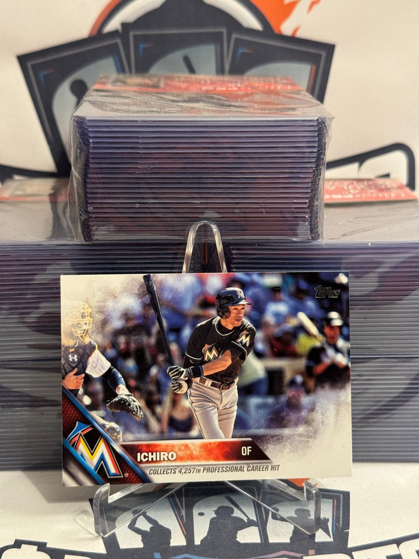 2018 Topps Update (Career Hits) Ichiro Suzuki #US260