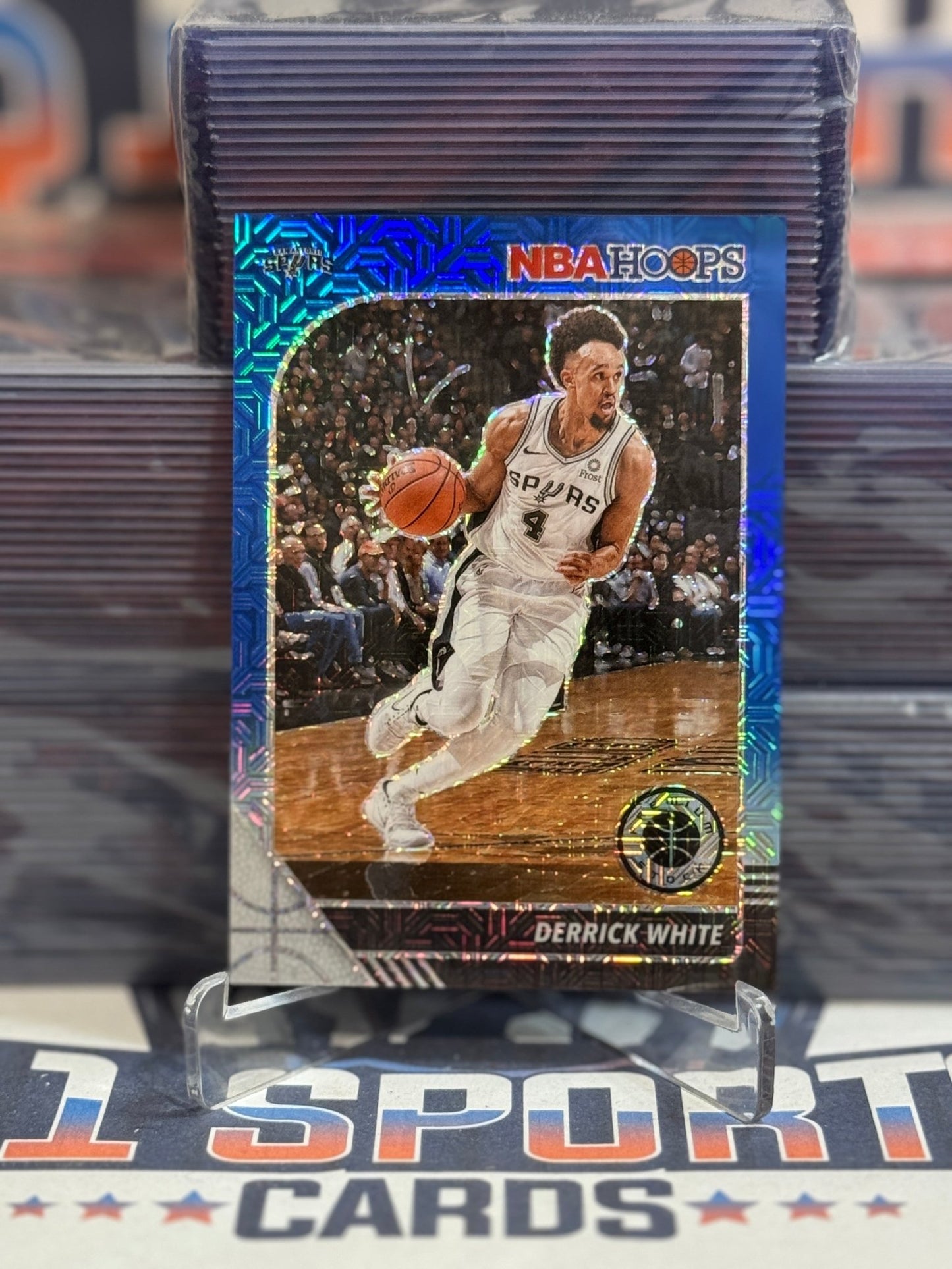 2019 Hoops Premium Stock (Blue Mojo Prizm 76/99) Derrick White 176