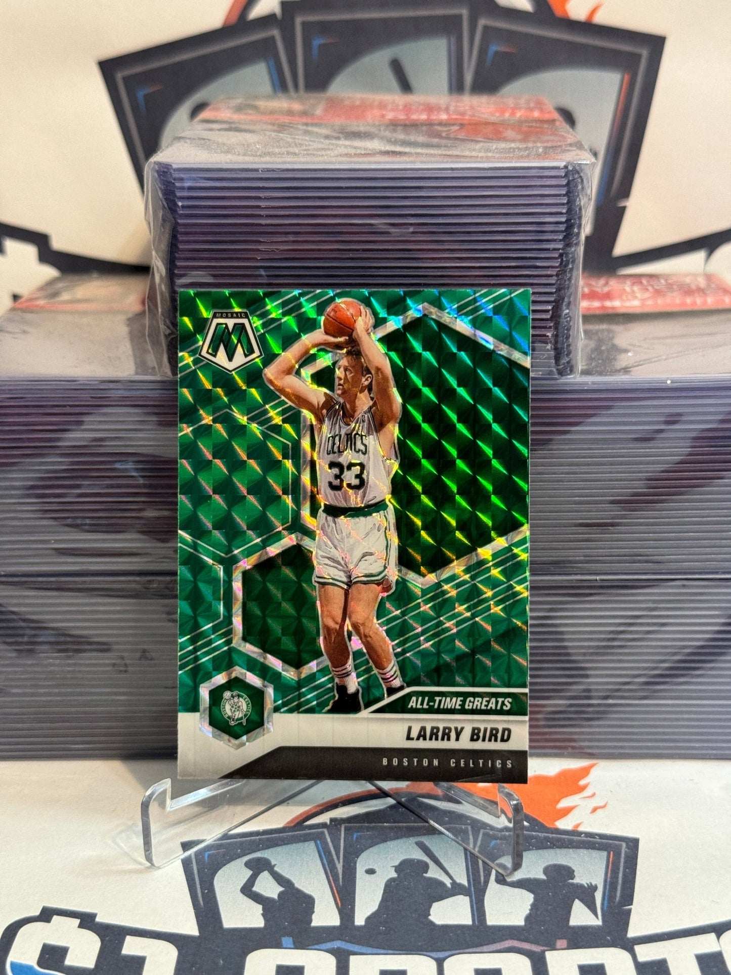 2020 Panini Mosaic (Green Prizm, All - Time Greats) Larry Bird #295