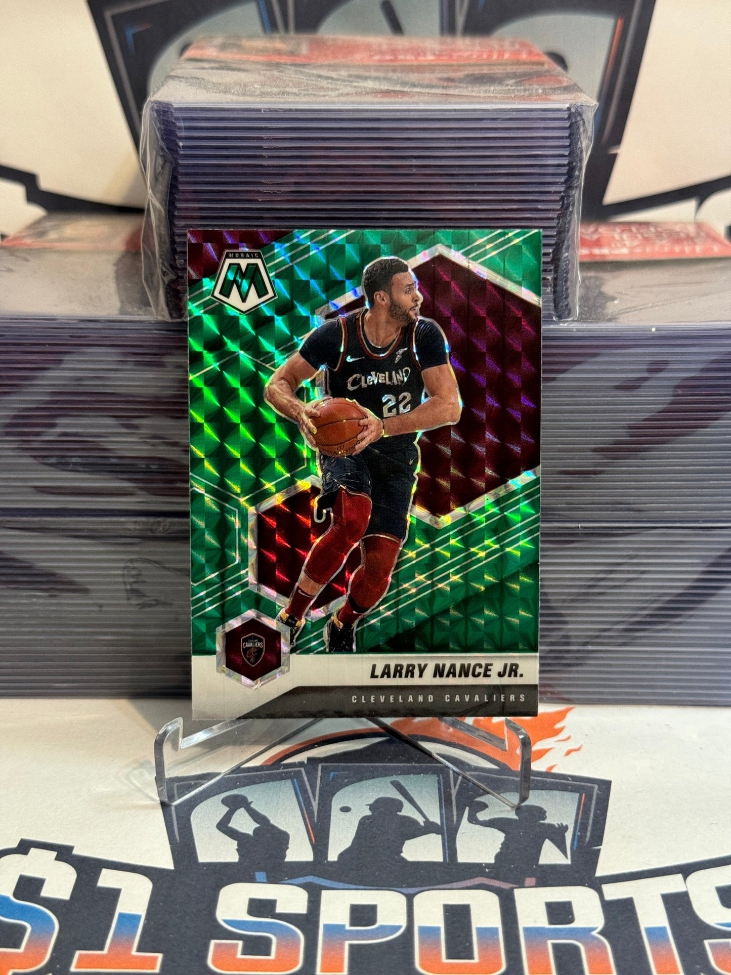 2020 Panini Mosaic (Green Prizm) Larry Nance Jr. #91