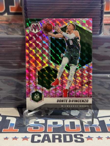 2020 Panini Mosaic (Pink Camo Prizm) Donte DiVincenzo 13