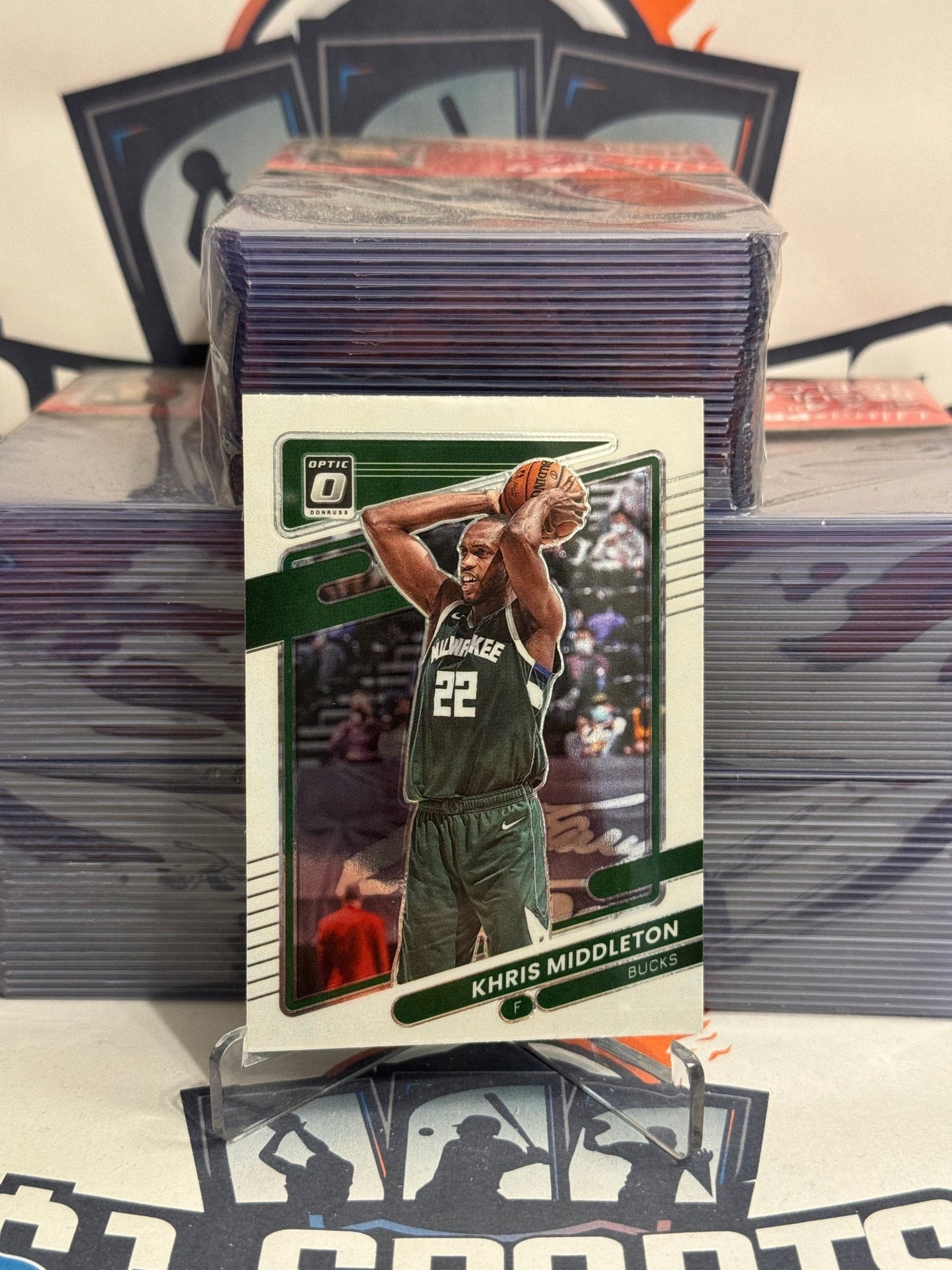 2021 Donruss Optic Khris Middleton #143