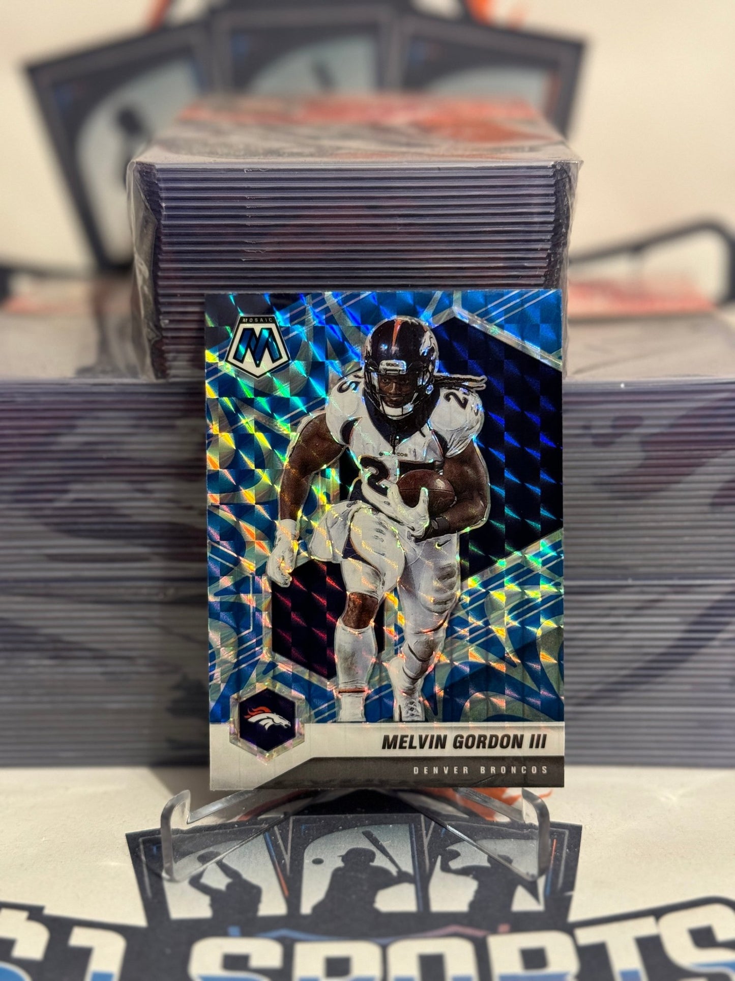 2021 Panini Mosaic (Blue Reactive Prizm) Melvin Gordon III #69