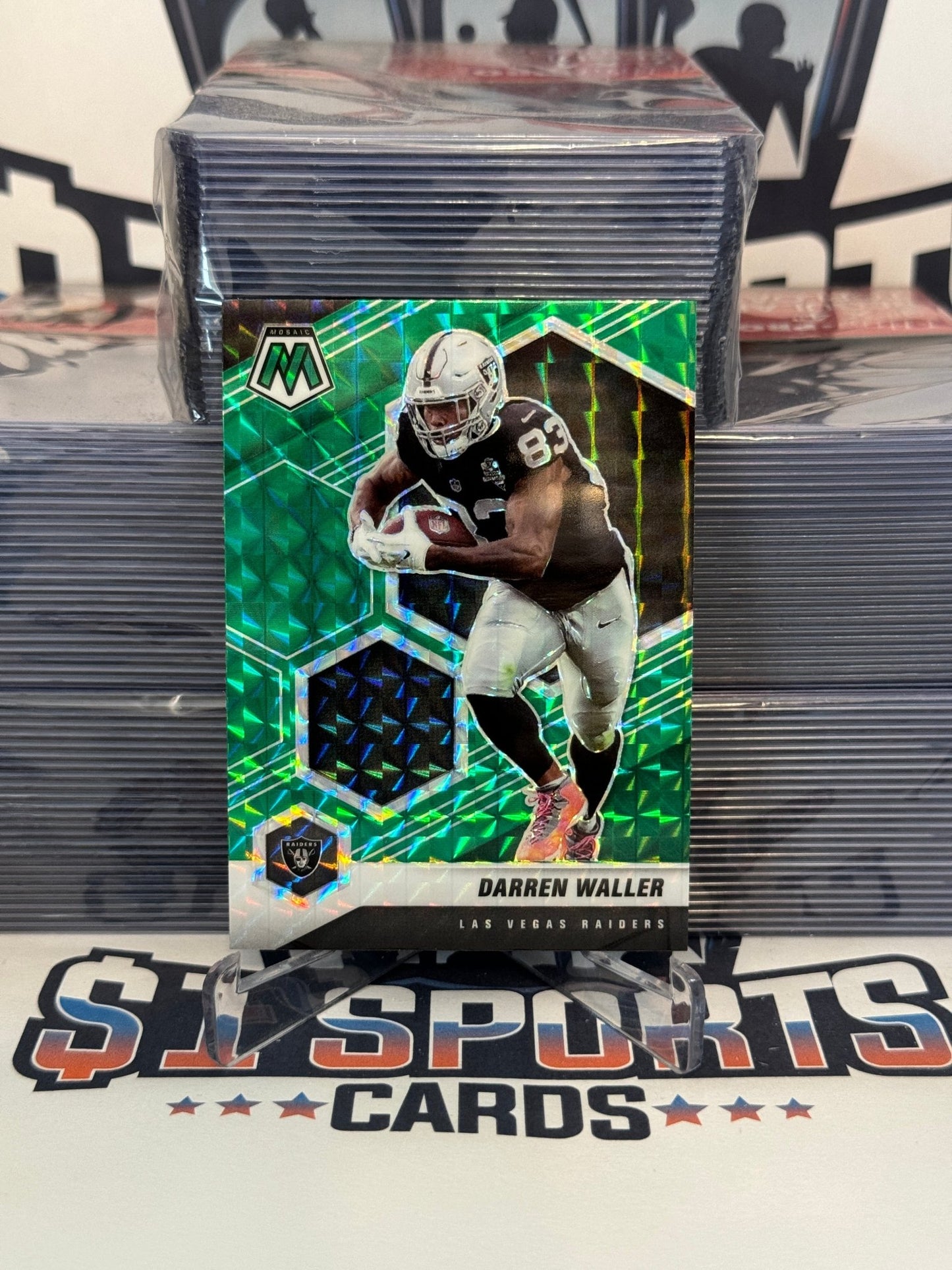 2021 Panini Mosaic (Green Prizm) Darren Waller #109