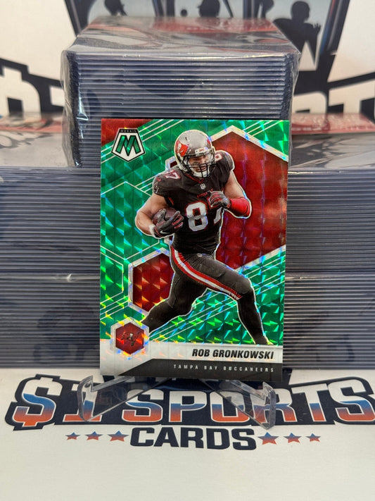 2021 Panini Mosaic (Green Prizm) Rob Gronkowski #188