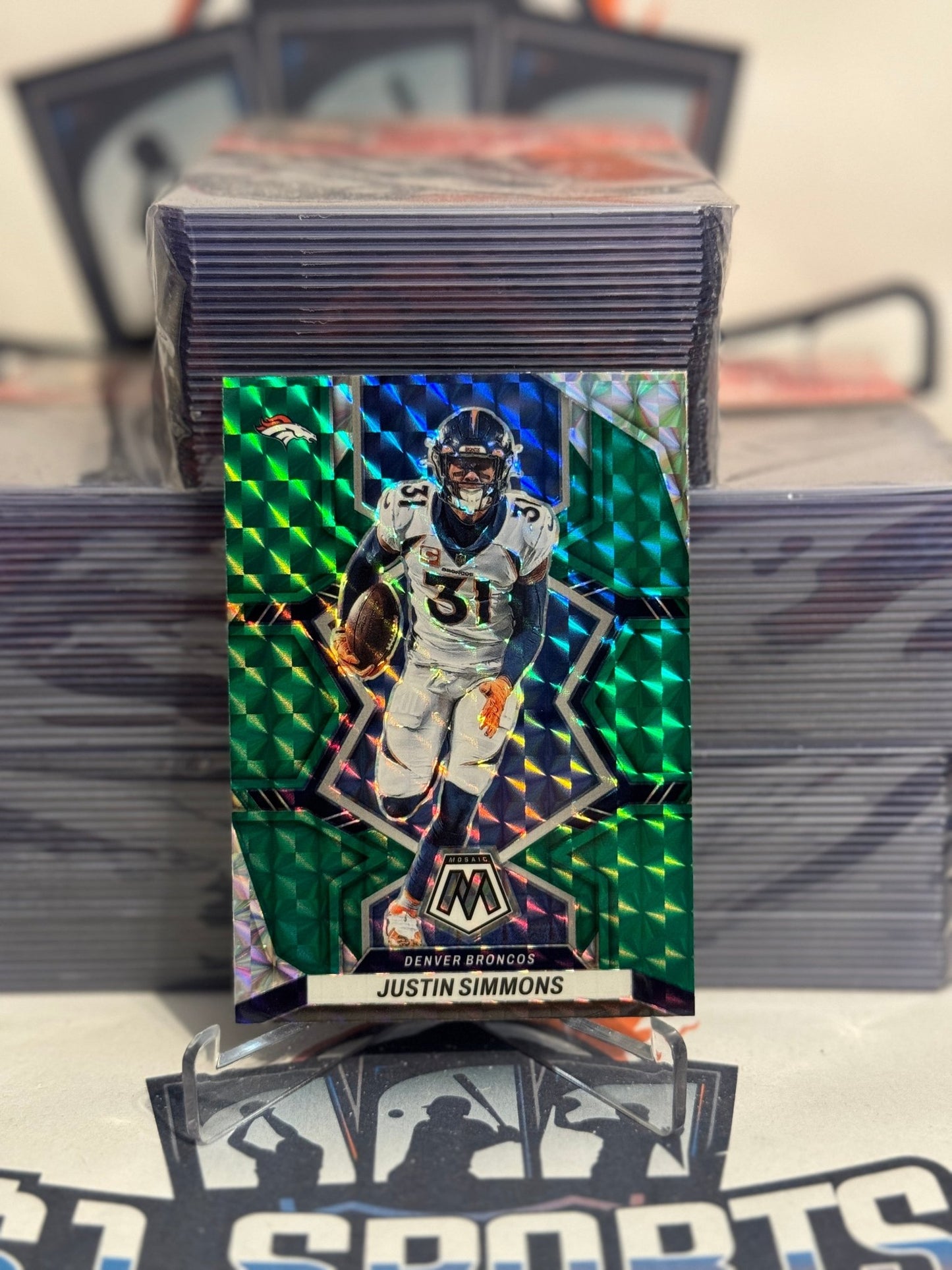2022 Panini Mosaic (Green Prizm) Justin Simmons #62