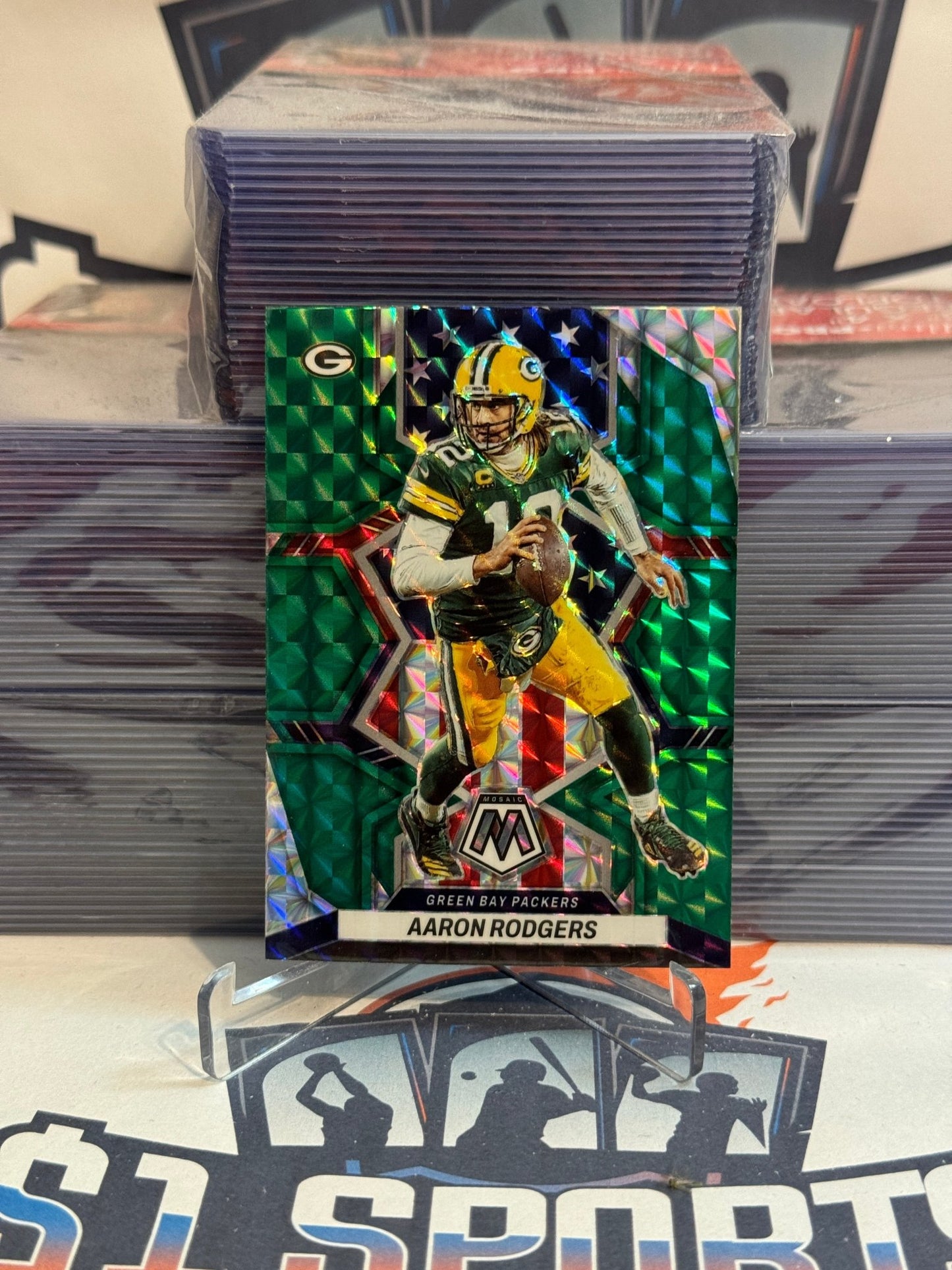 2022 Panini Mosaic (Green Prizm, National Pride) Aaron Rodgers #252