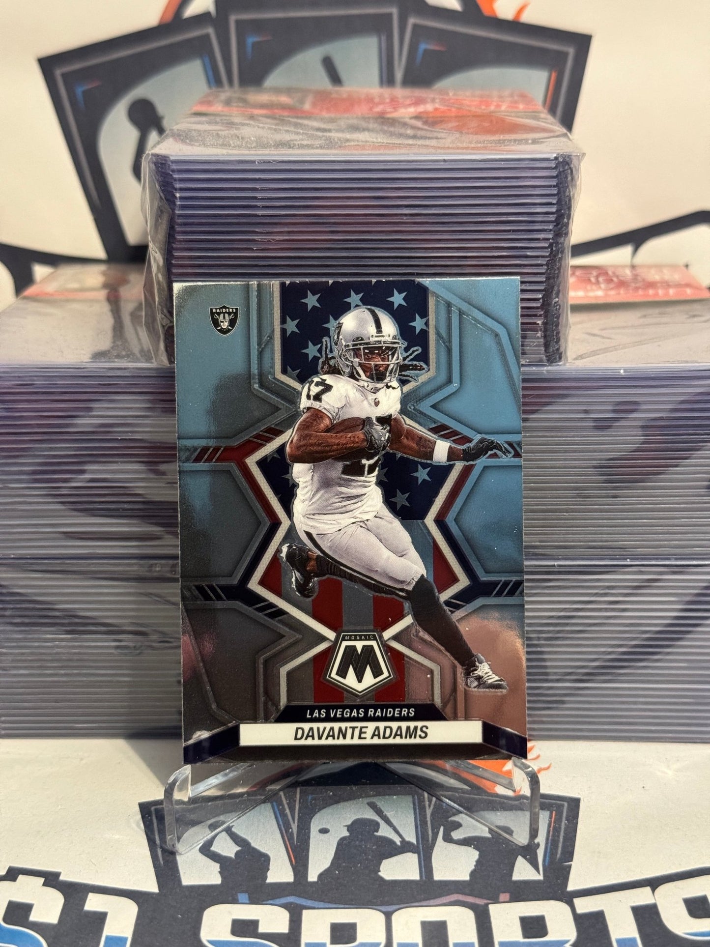 2022 Panini Mosaic (National Pride) Davante Adams #265