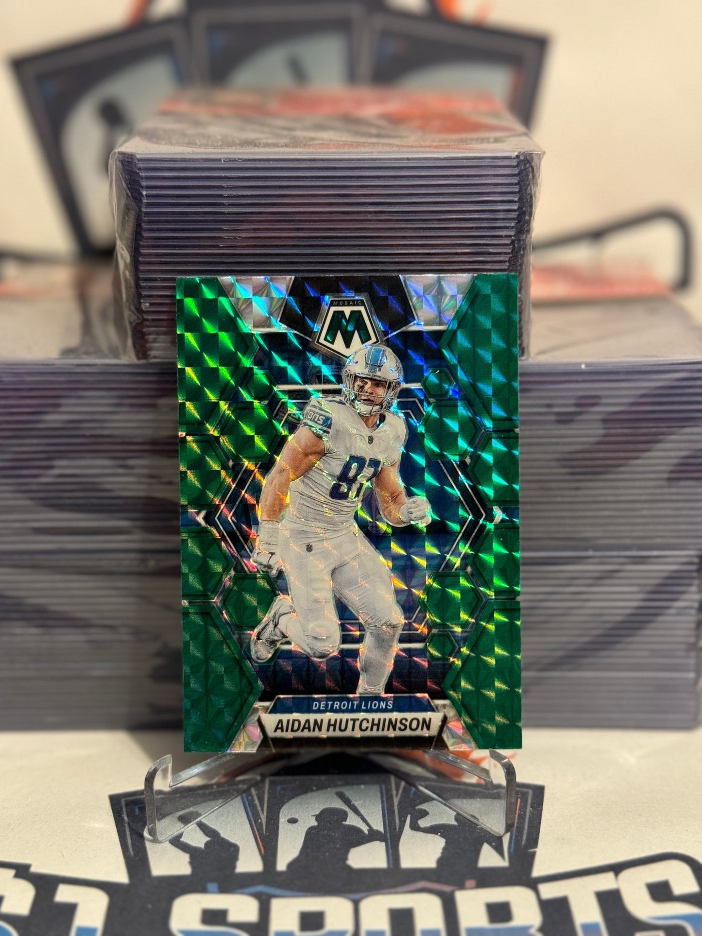 2023 Panini Mosaic (Green Prizm) Aidan Hutchinson #189