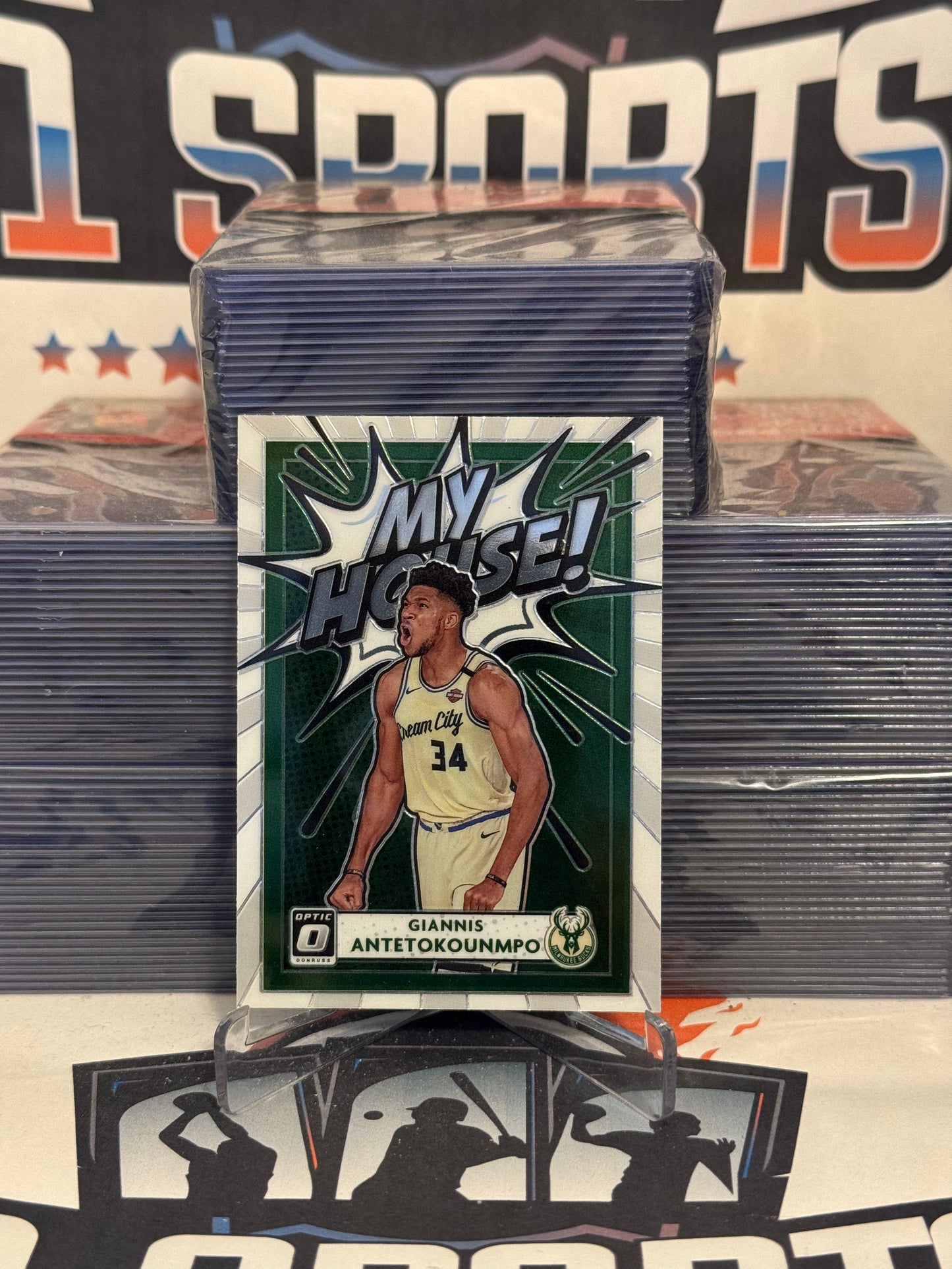 2020 Donruss Optic (My House!) Giannis Antetokounmpo #2