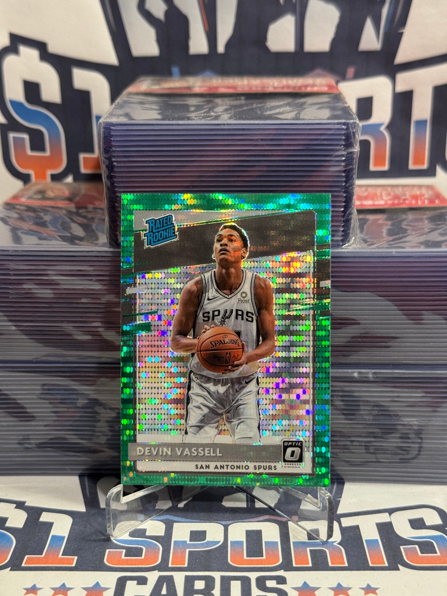 2020 Donruss Optic (Green Pulsar Prizm, Rated Rookie) Devin Vassell #161