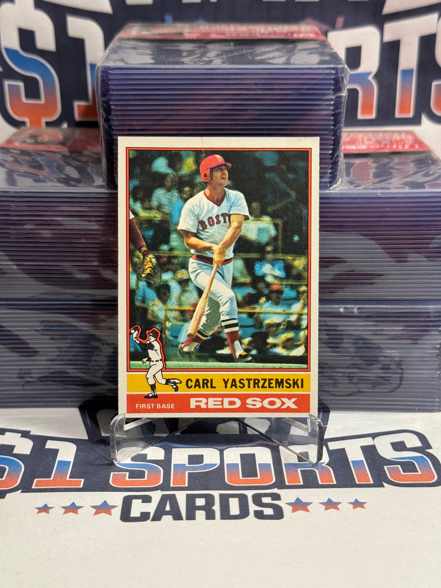 1976 Topps Carl Yastrzemski #230