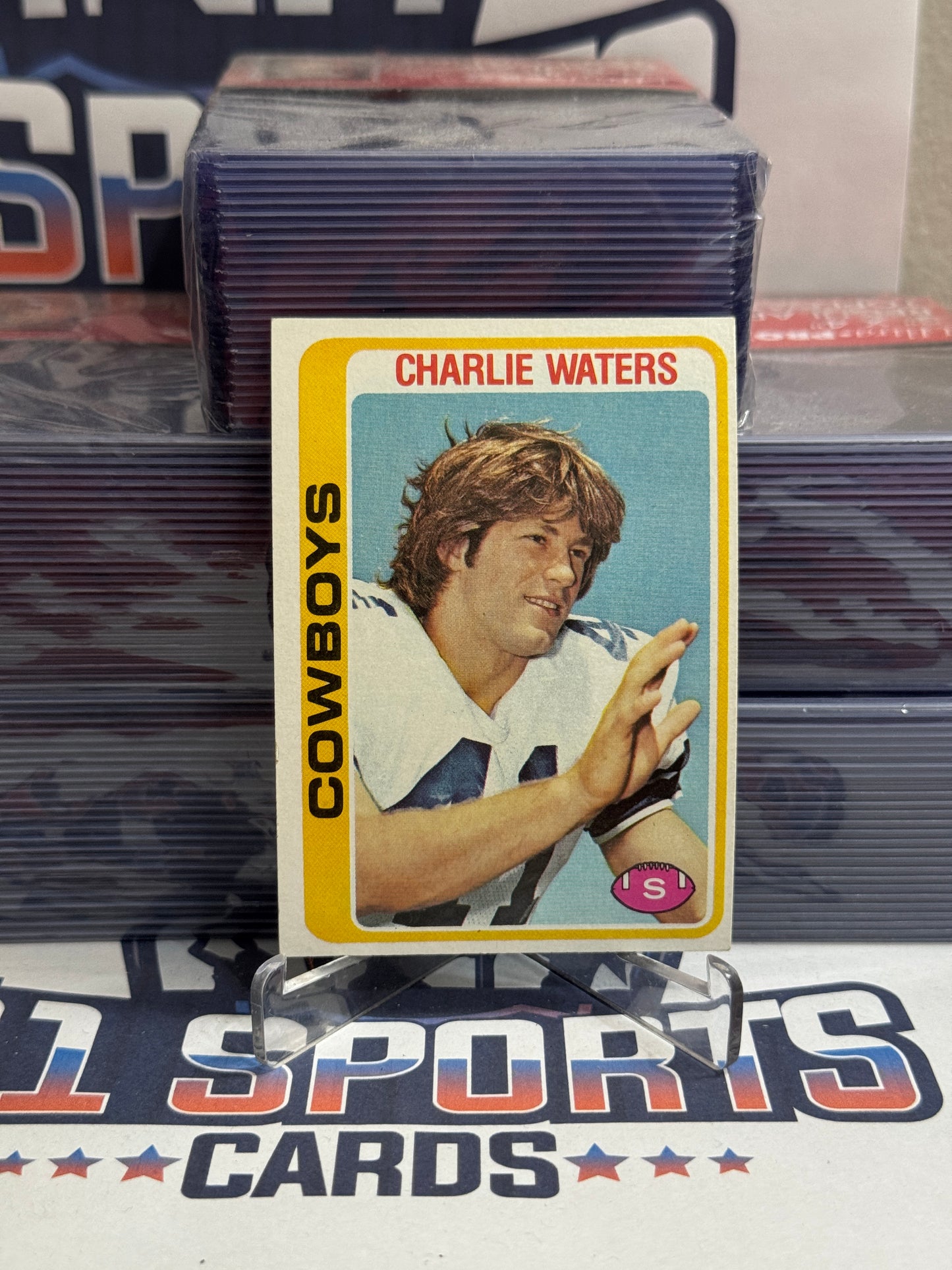 1978 Topps Charlie Waters #385