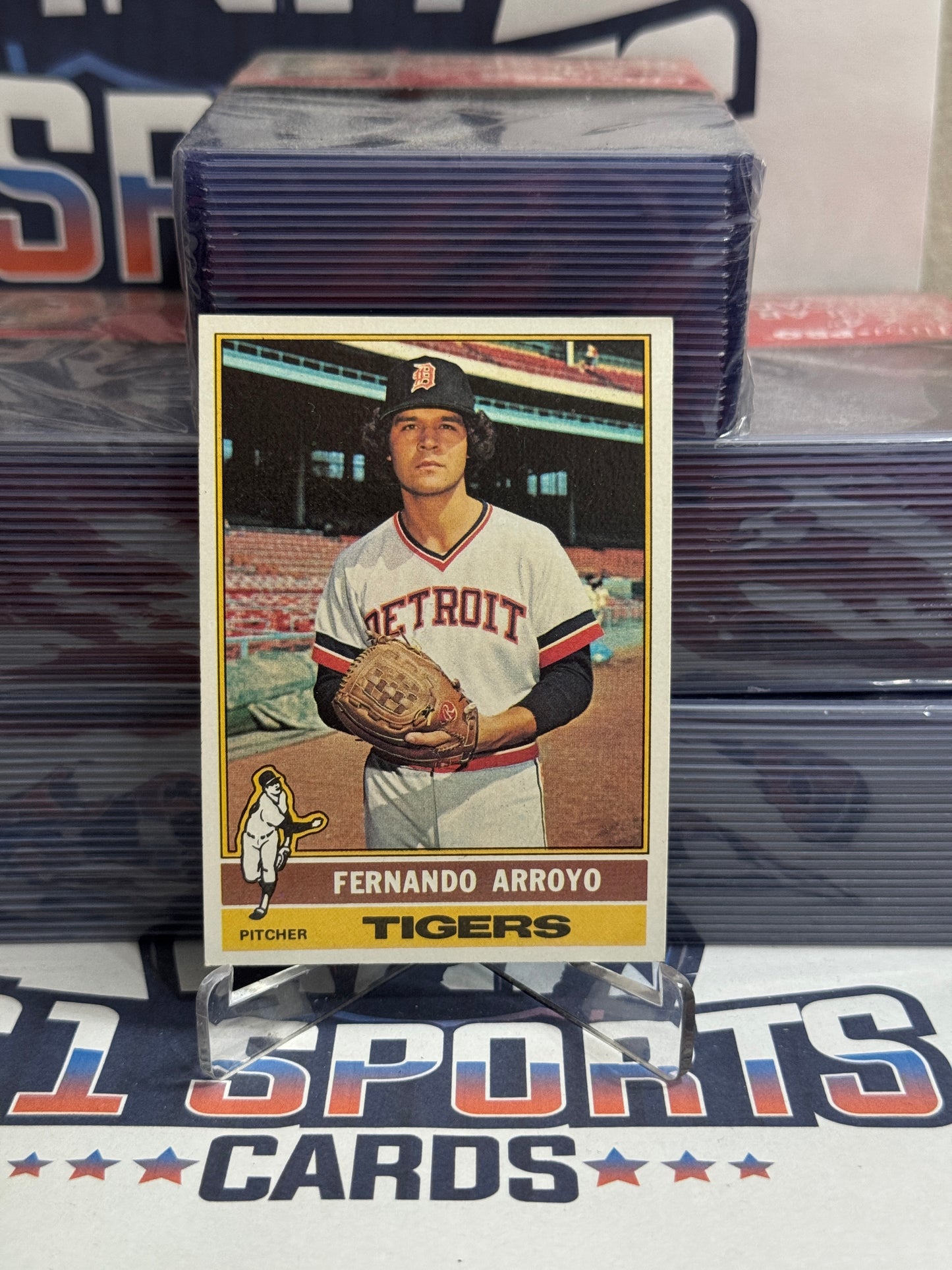 1976 Topps Fernando Arroyo Rookie #614