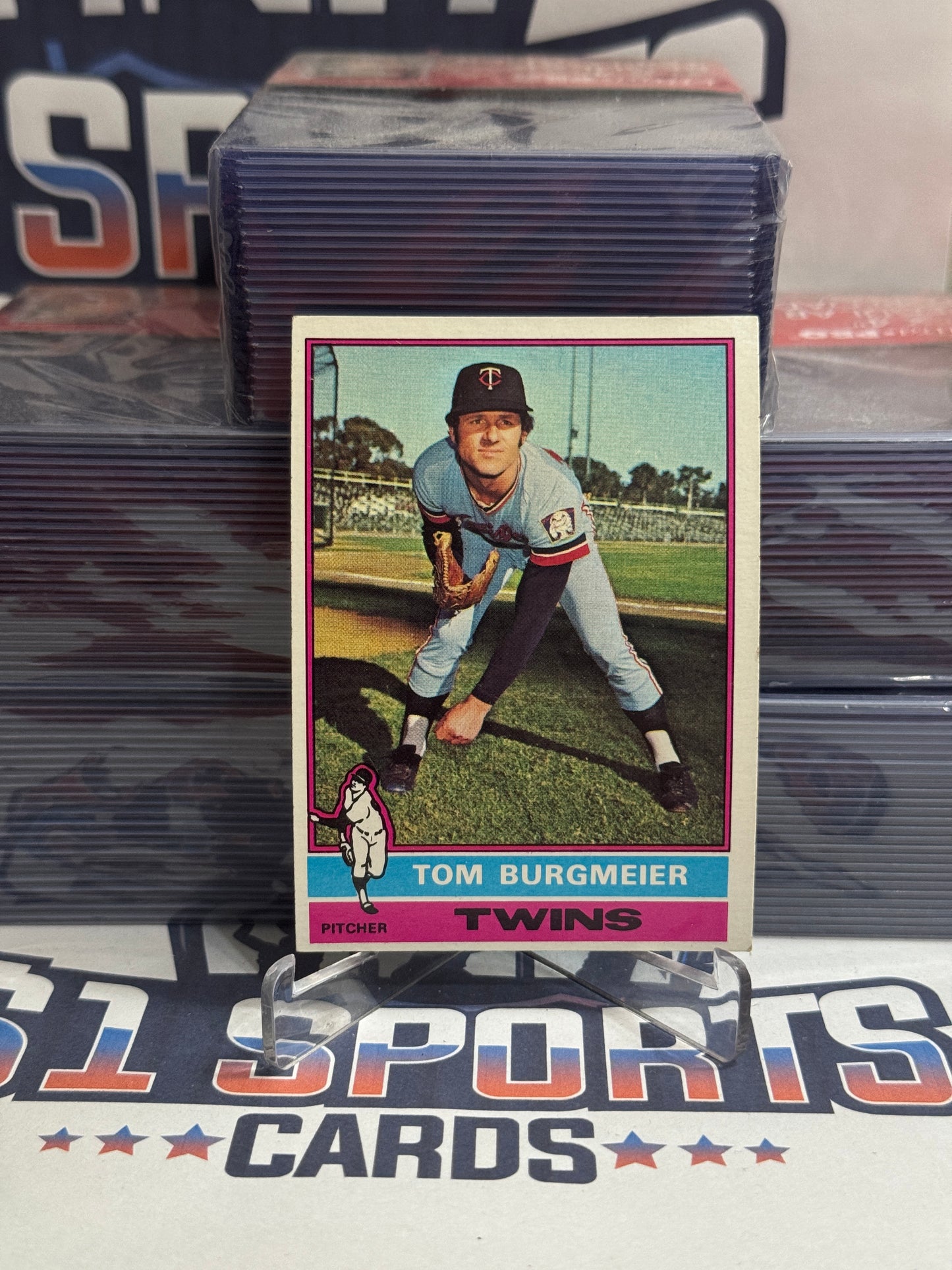 1976 Topps Tom Burgmeier #87