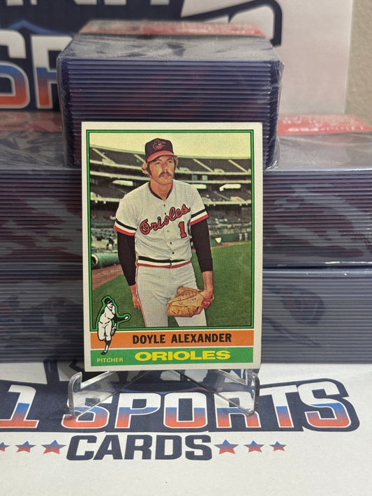 1976 Topps Doyle Alexander #638
