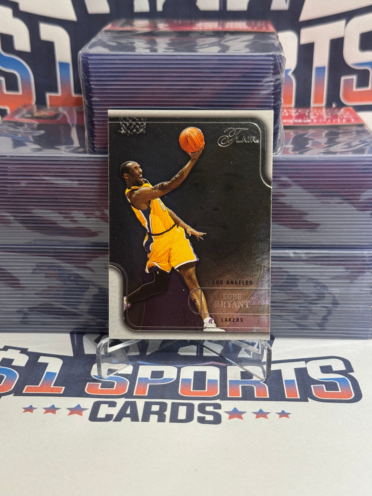 2003 Fleer Flair Kobe Bryant #4