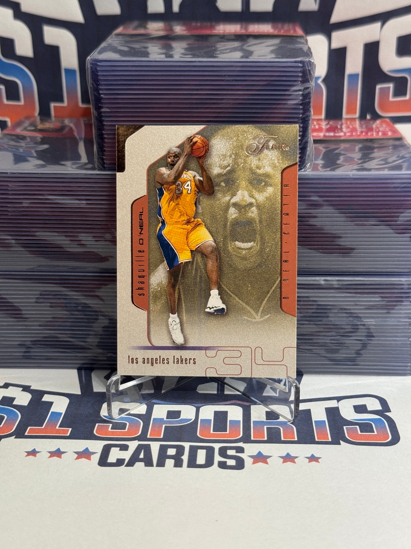 2001 Fleer Flair Shaquille O'Neal #34