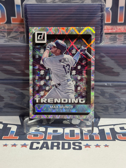2022 Donruss (Foil, Trending 217/349) Max Muncy #T-12