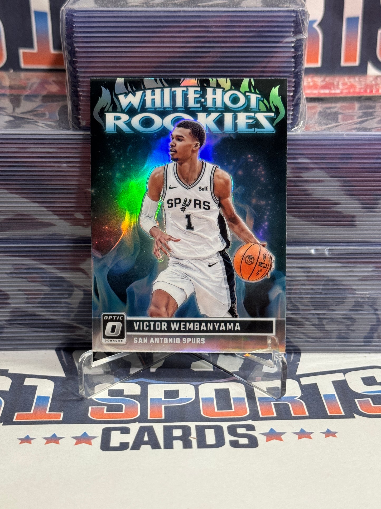 2023 Donruss Optic (Holo Prizm, White Hot Rookies) Victor Wembenyama #2