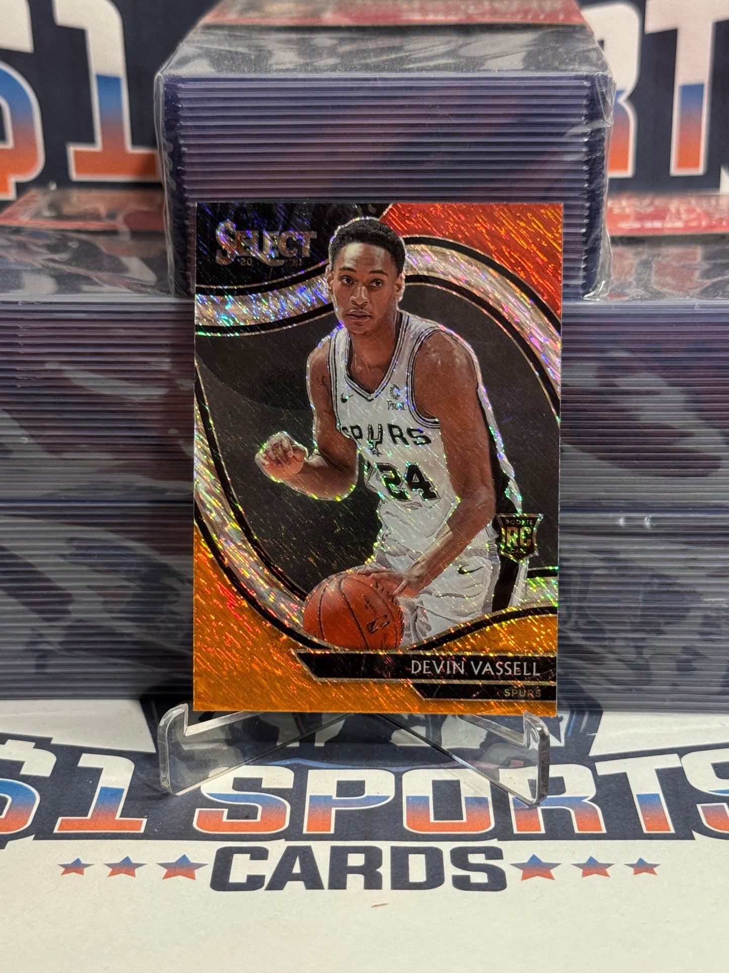 2020 Panini Select (Red White Orange Shimmer Prizm, Courtside) Devin Vassell Rookie #290