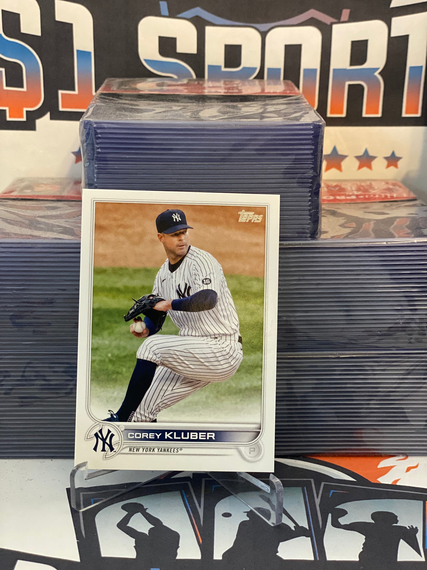 2022 Topps (Advanced Stats Variation 041/300) Corey Kluber #69