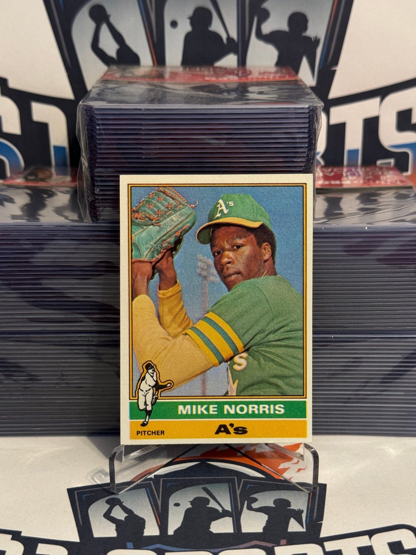 1976 Topps Mike Norris Rookie #653