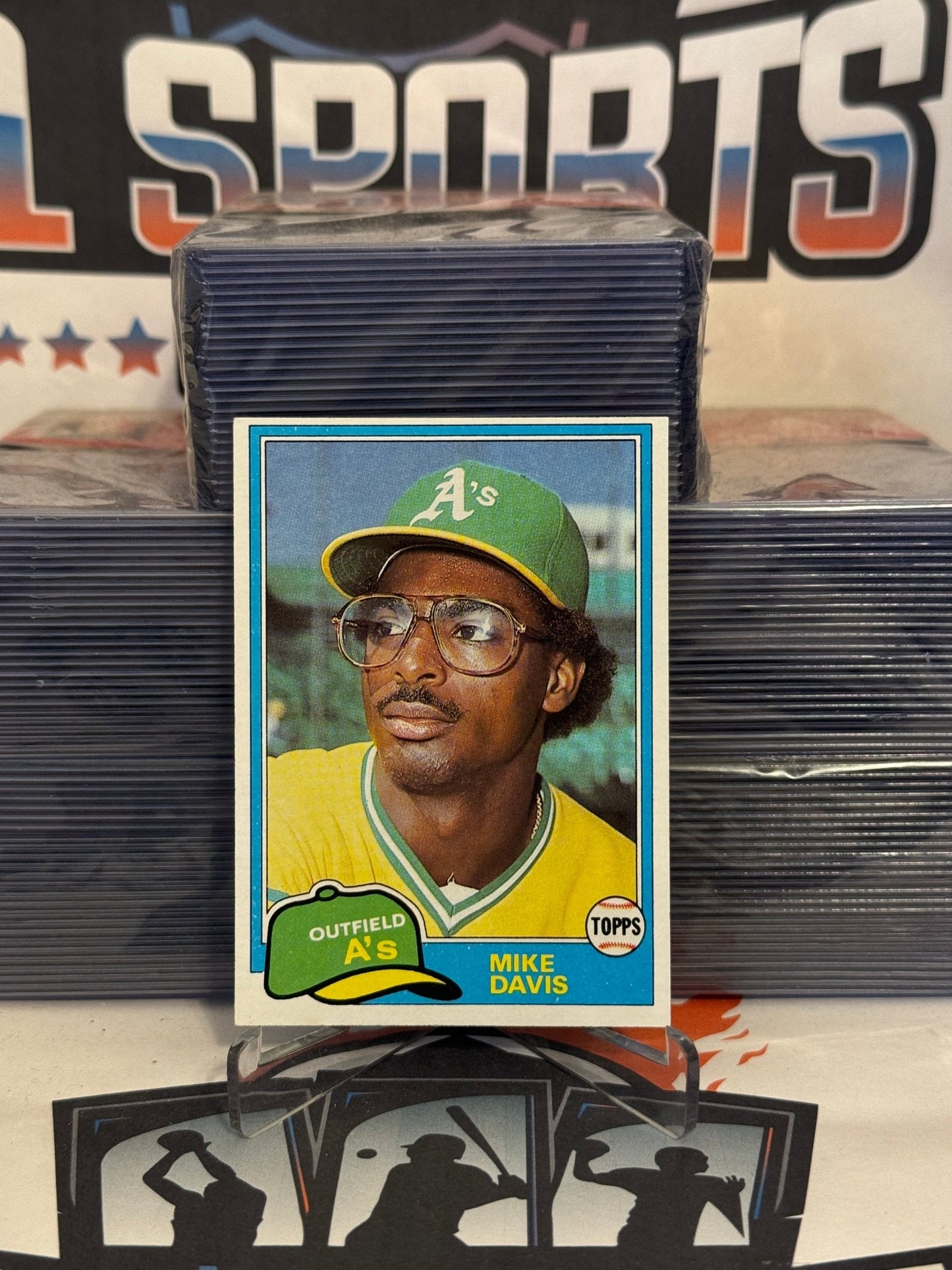 1981 Topps Mike Davis Rookie #364