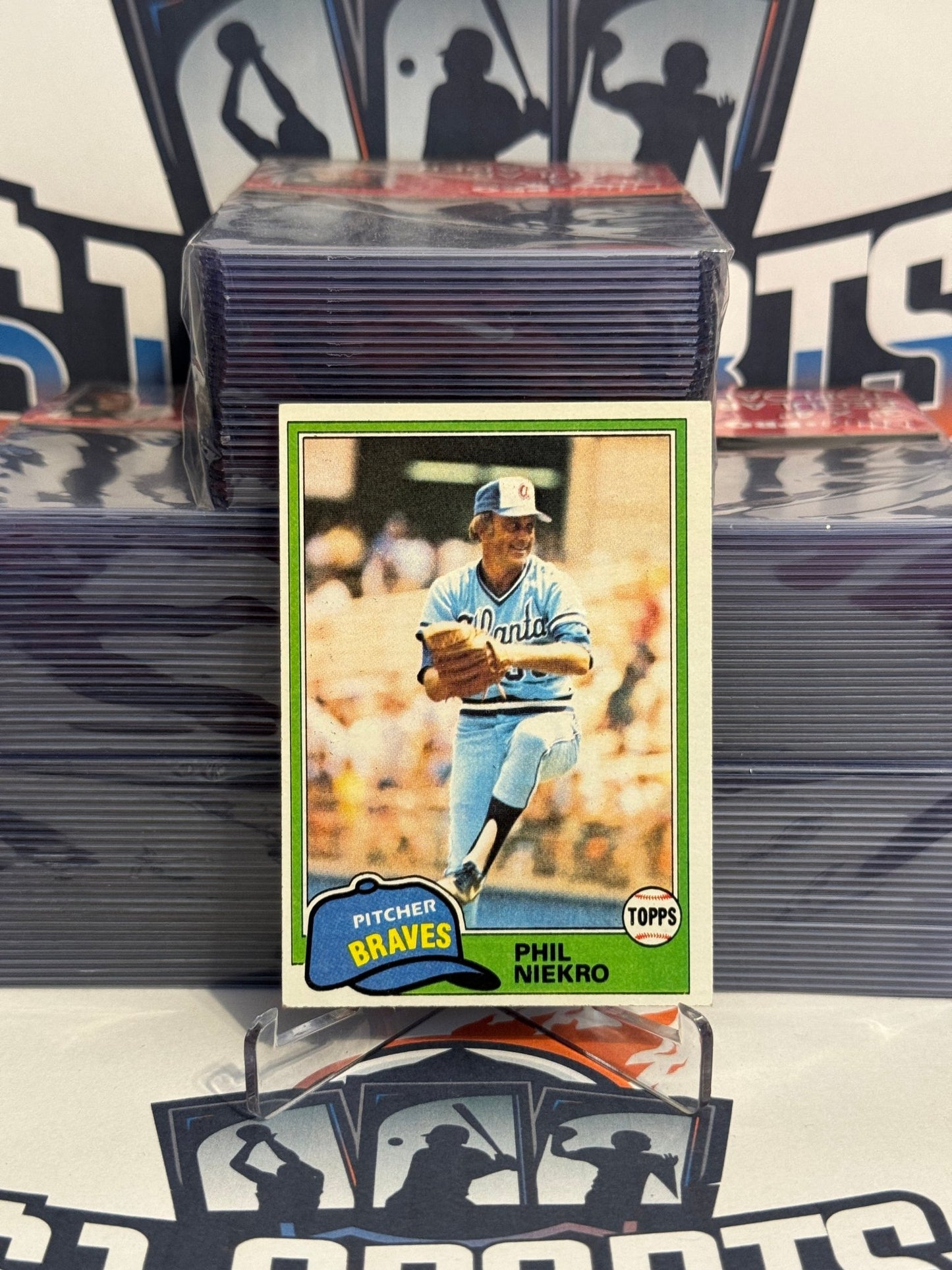 1981 Topps Phil Niekro #387