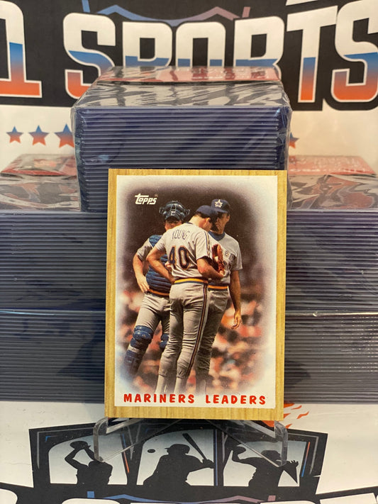 1987 Topps Seattle Mariners Team Card #156