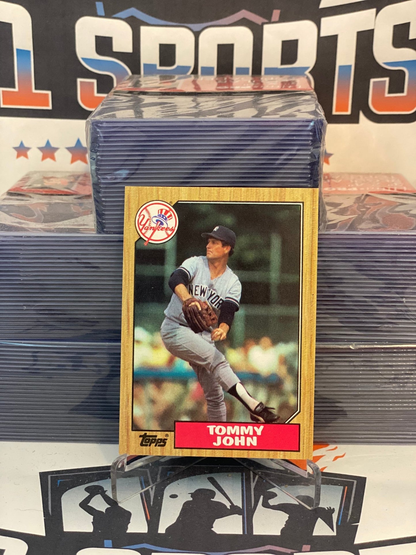 1987 Topps Tommy John #236