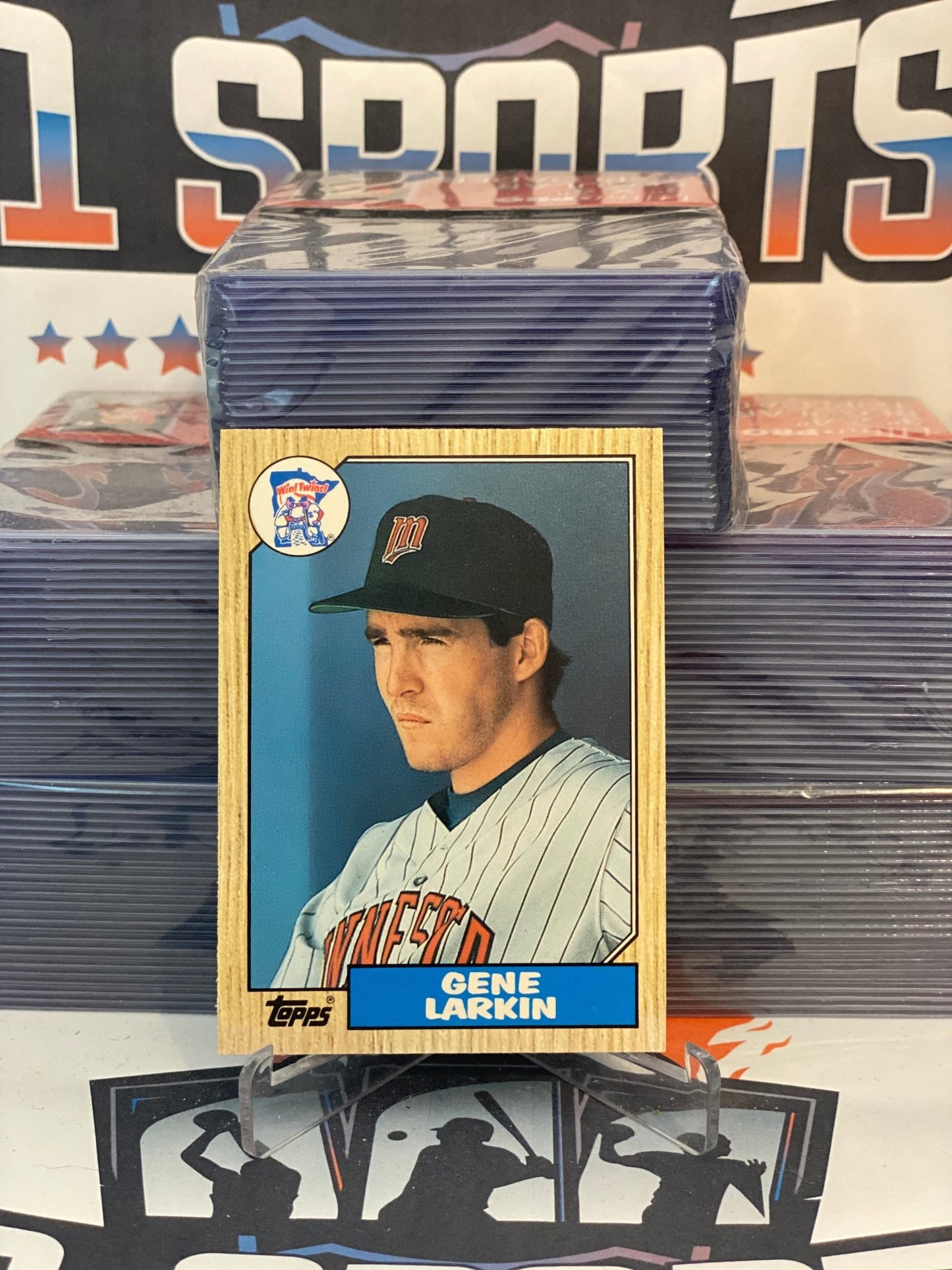1987 Topps Traded Gene Larkin Rookie #60T