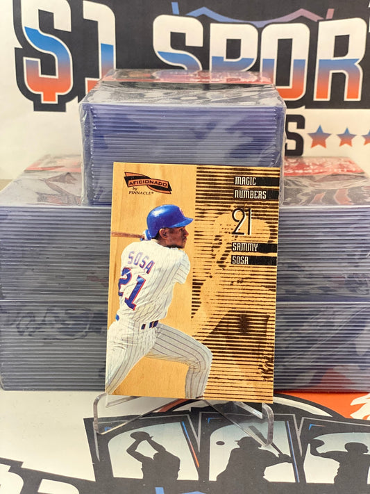 1996 Pinnacle Aficionado (Magic Numbers) Sammy Sosa #10