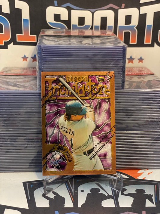 1996 Topps Finest (Intimidators) Mike Piazza #113