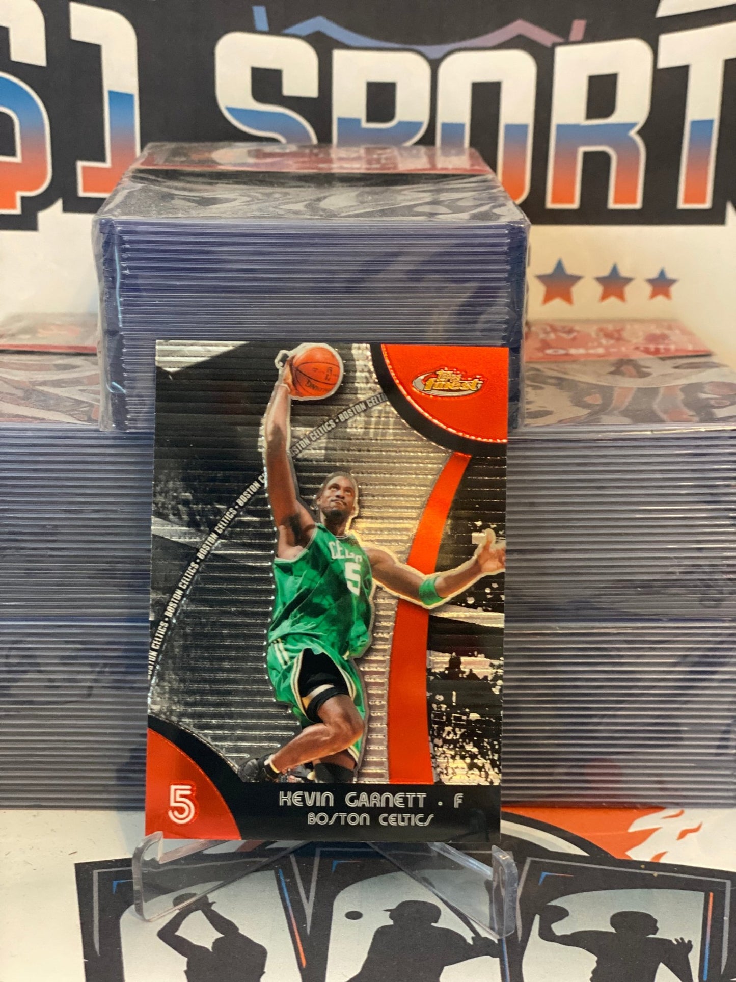 2007 Topps Finest Kevin Garnett #25