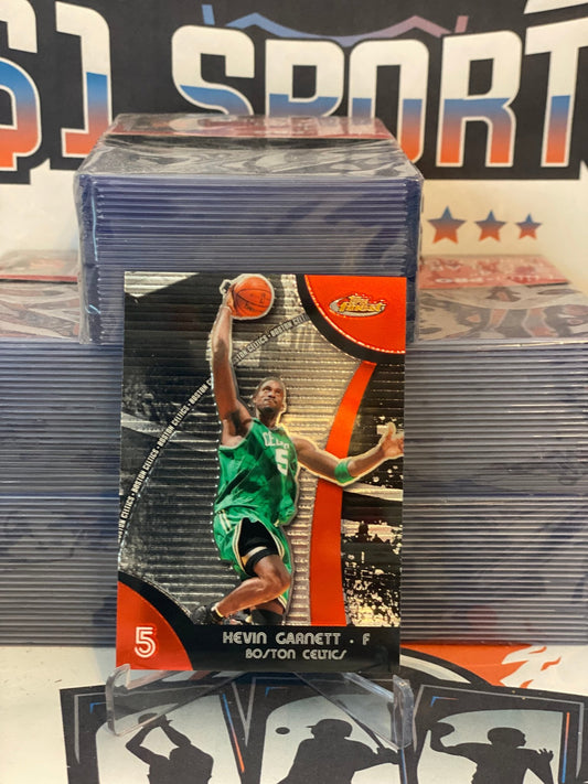 2007 Topps Finest Kevin Garnett #25