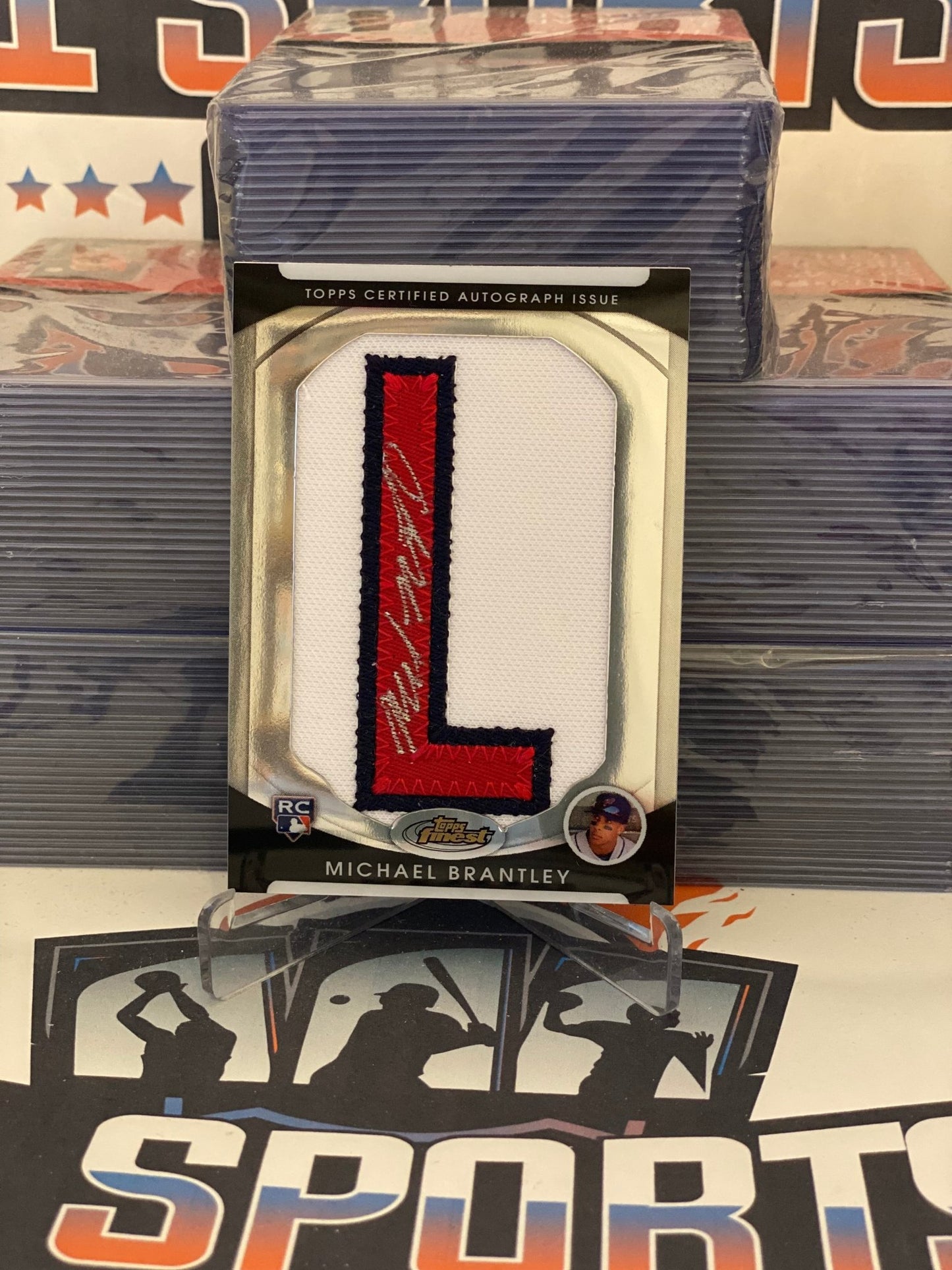 2010 Topps Finest (Rookie Patch Auto Relic 113/134) Michael Brantley #156