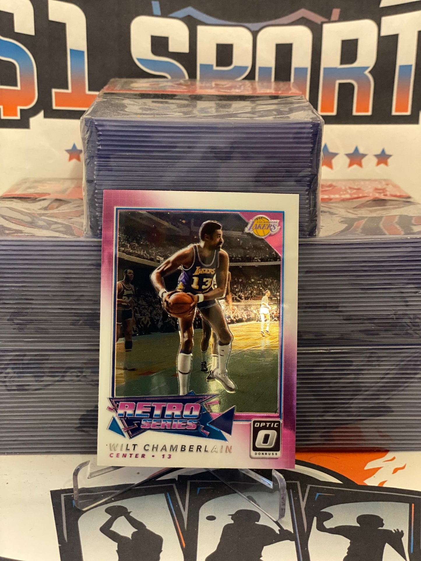 2017 Donruss Optic (Retro Series) Wilt Chamberlain #4