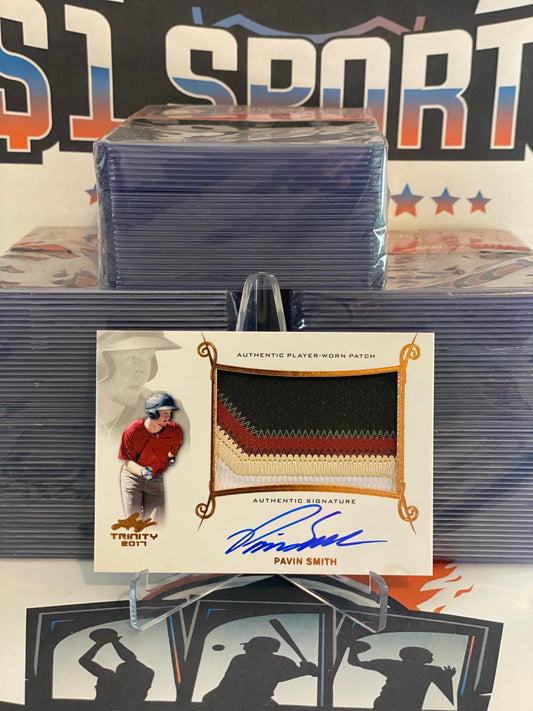 2017 Leaf Trinity (Auto Relic) Pavin Smith #PA-PS1