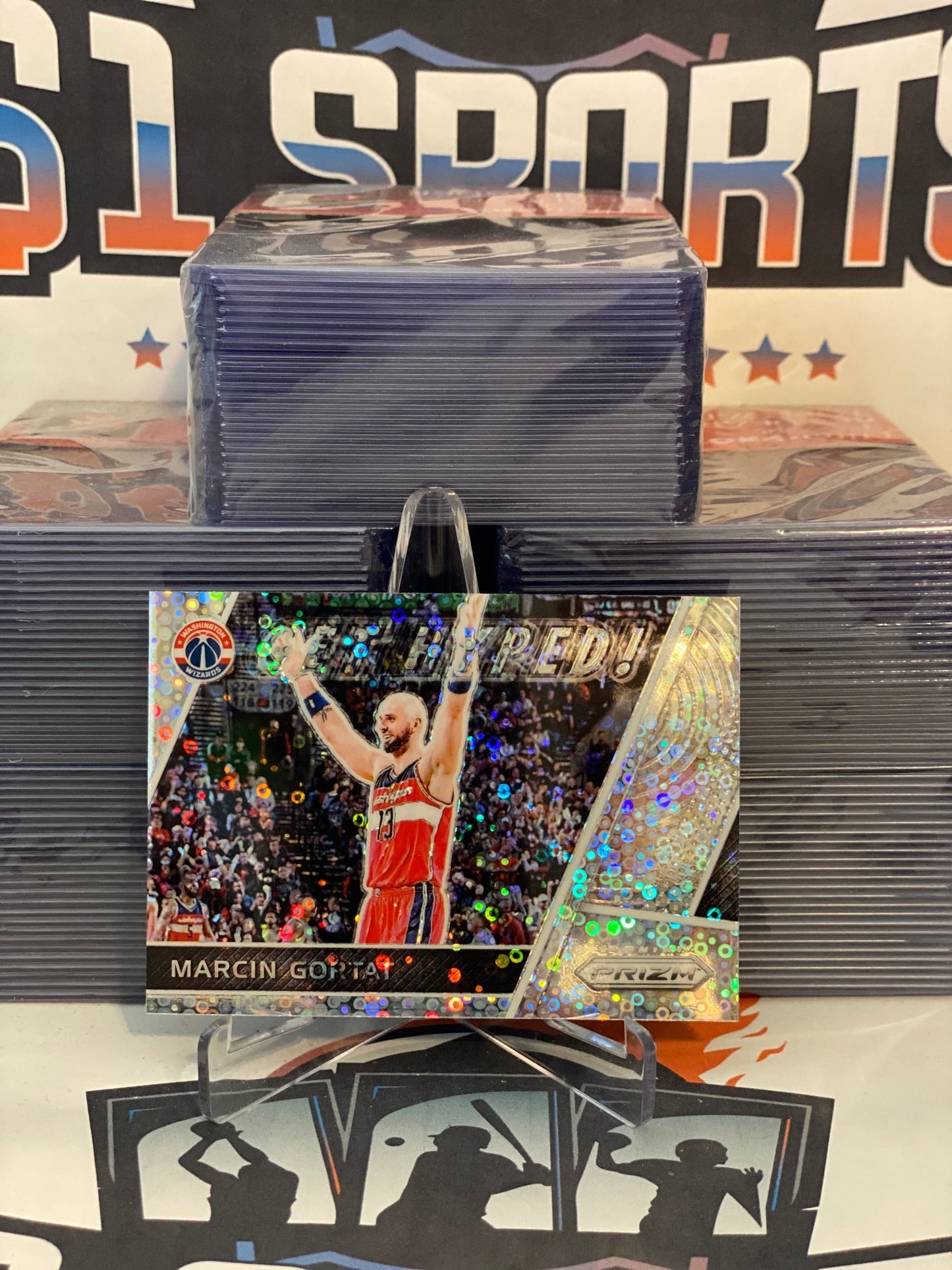 2017 Panini Prizm (Fast Break Prizm, Get Hyped!) Marcin Gortat #GH-MG