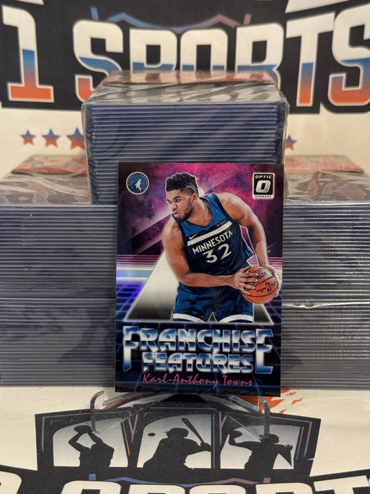 2018 Donruss Optic (Holo Prizm, Franchise Features) Karl-Anthony Towns #18