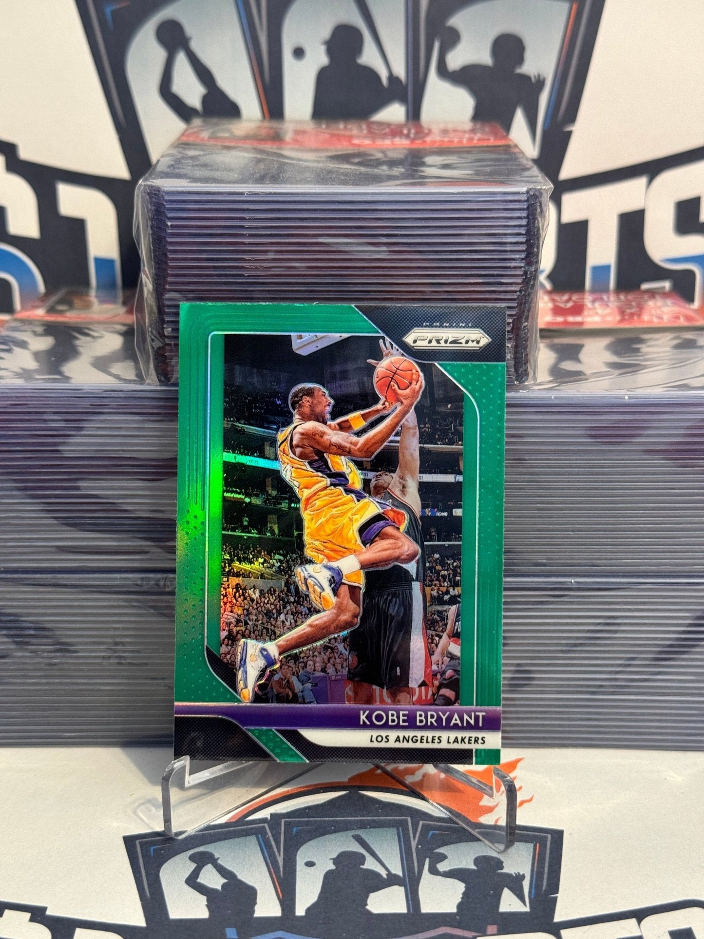 2018 Panini Prizm (Green Prizm) Kobe Bryant #15