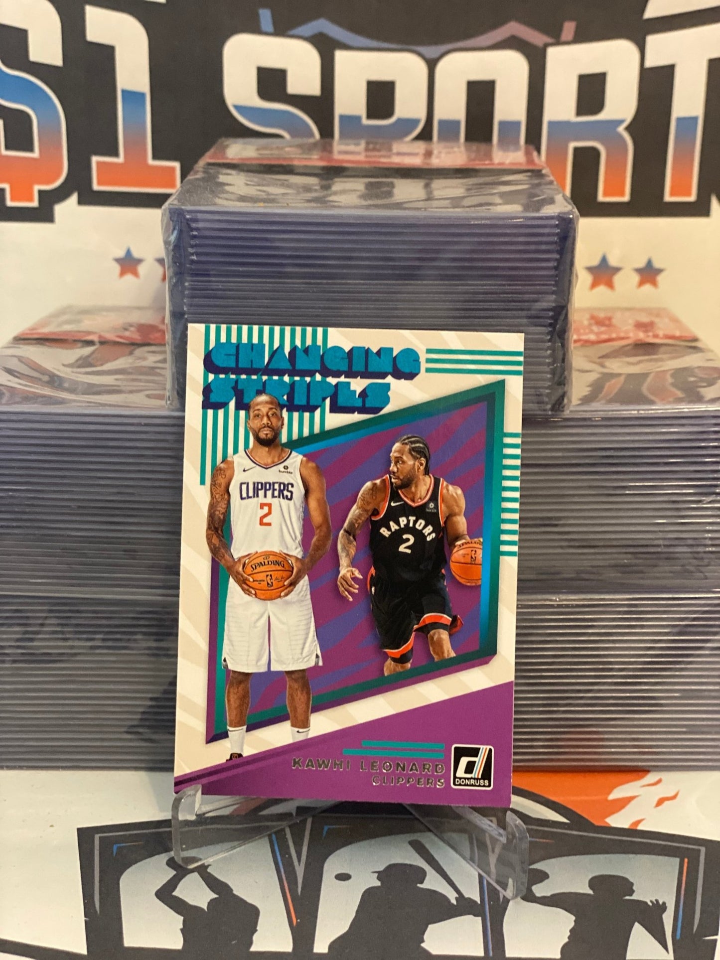 2019 Donruss (Changing Stripes) Kawhi Leonard #7