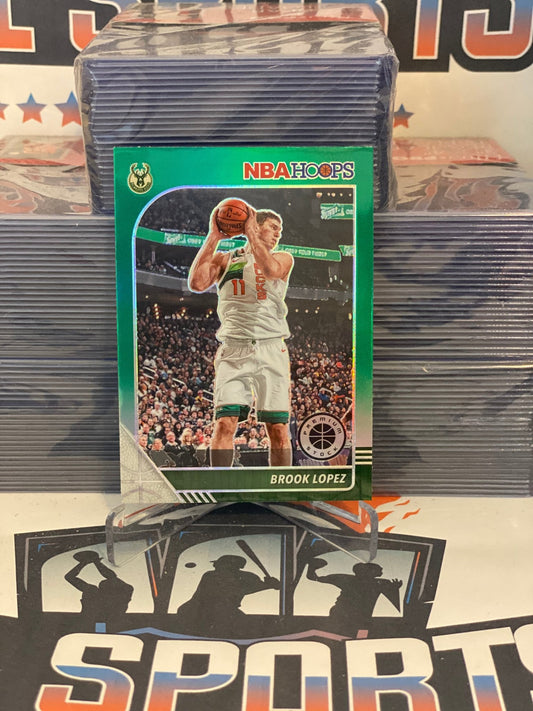 2019 Hoops Premium Stock (Green Prizm) Brook Lopez #106