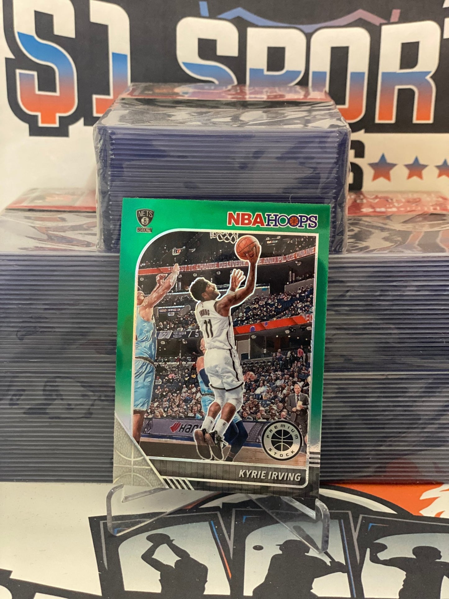 2019 Hoops Premium Stock (Green Prizm) Kyrie Irving #11