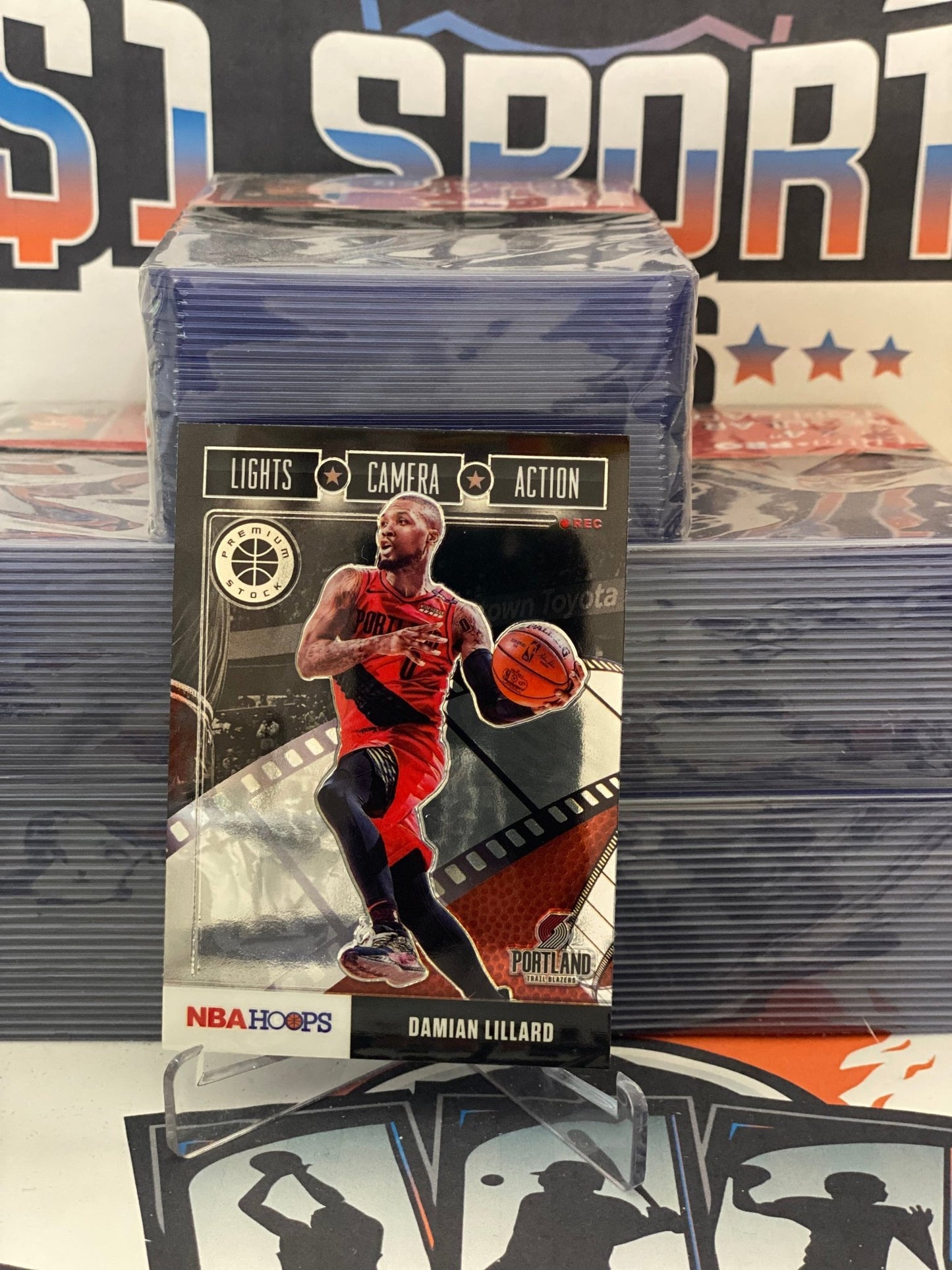 2019 Hoops Premium Stock (Lights Camera Action) Damian Lillard #8